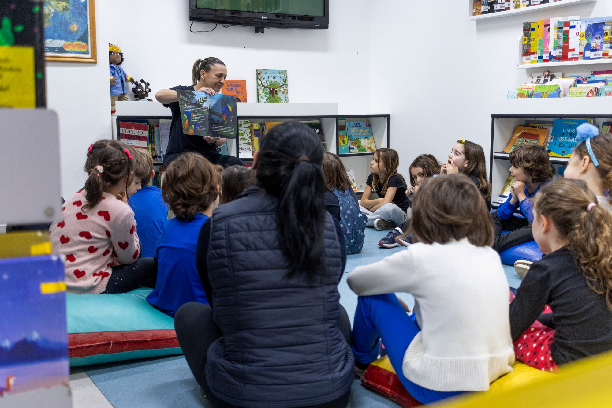 Biblioteca_autonomia Biblioteca_autonomia